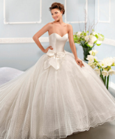 فستان الزفاف للعروس القصيرة القامة